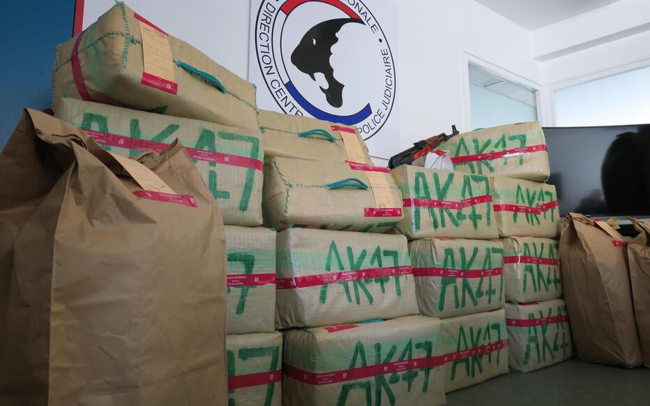 condamnation à plusieurs années de prison pour le leader du 'labo coffee', un réseau de trafic de drogue démantelé.